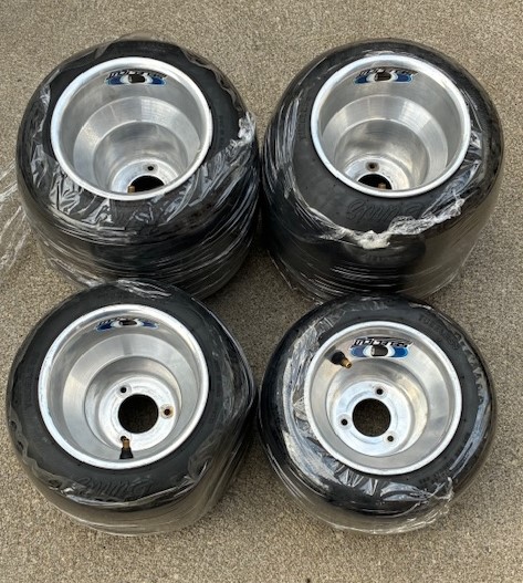 Burris Tire – VanK Wheel Set